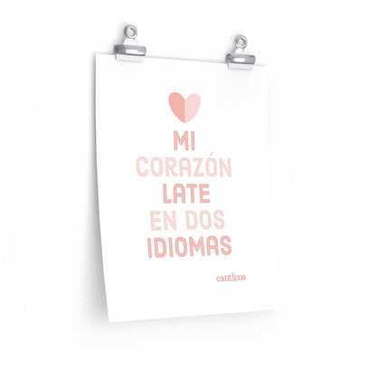 Mi Corazón late en dos Idiomas Poster